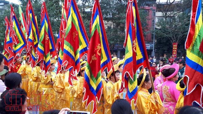 Hàng nghìn người về dự Lễ hội gò Đống Đa ảnh 2